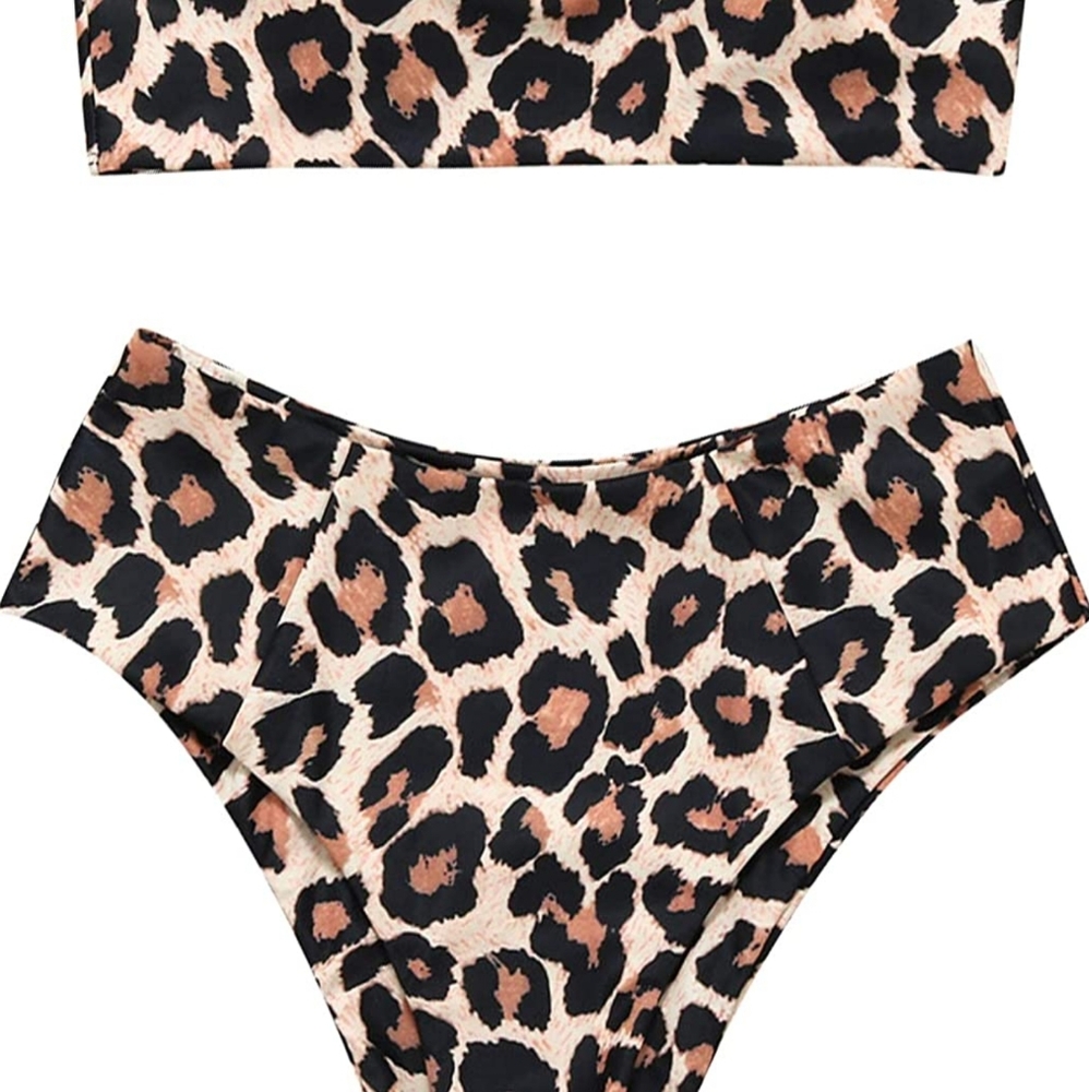 Leopard print bikini